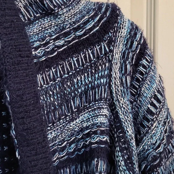 Cardigan - Picture 4 of 5